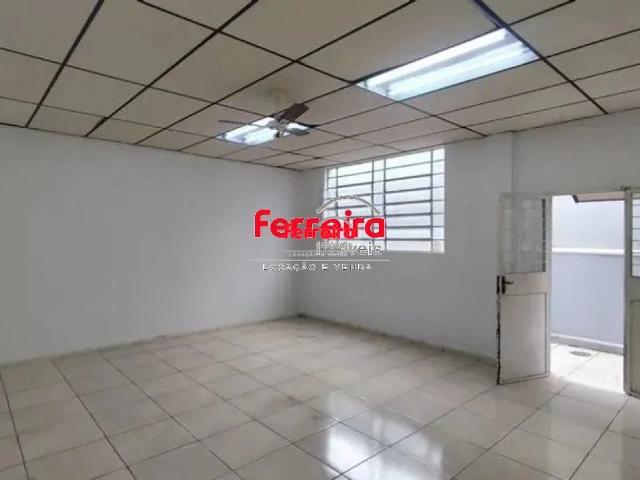Ponto Comercial aluguel em Santa Maria Goretti, Porto Alegre
