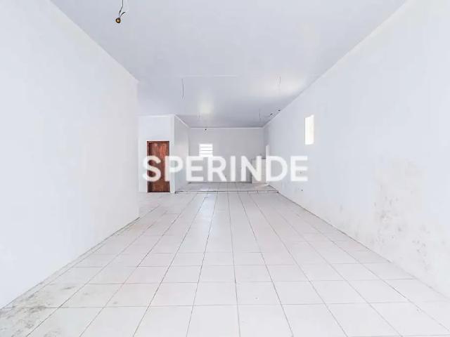Ponto Comercial aluguel em Santo Antônio, Porto Alegre