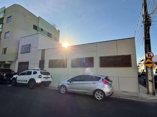 Ponto Comercial aluguel em Centro, Pouso Alegre