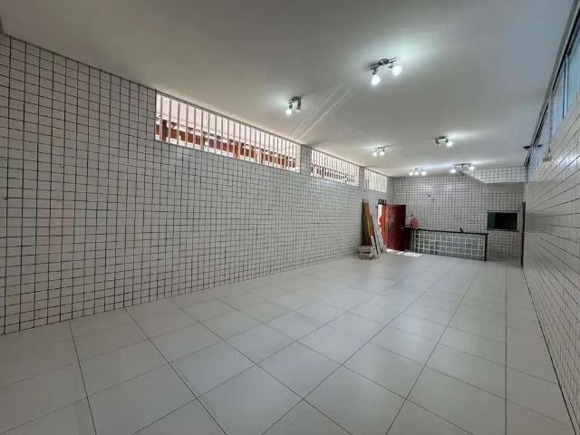 Ponto Comercial aluguel em Região Imediata de Santos, Região Metropolitana da Baixada Santista