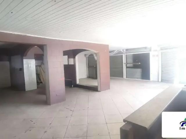 Ponto Comercial aluguel em Região Imediata de Santos, Região Metropolitana da Baixada Santista