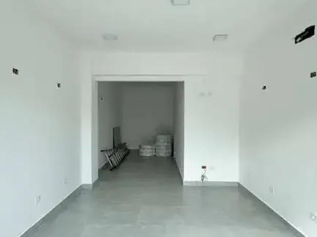 Ponto Comercial aluguel em Região Imediata de Santos, Região Metropolitana da Baixada Santista