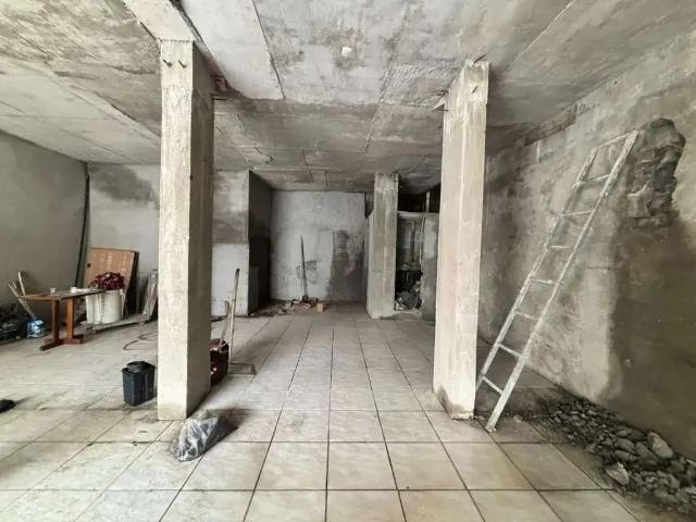 Ponto Comercial aluguel em Região Imediata de Santos, Região Metropolitana da Baixada Santista