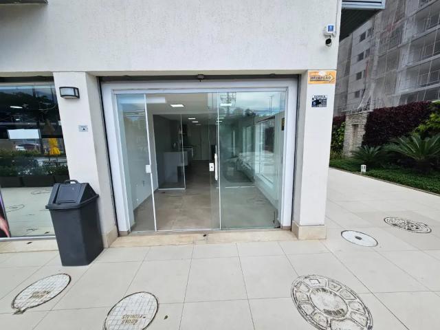Ponto Comercial aluguel em Região Geográfica Imediata do Rio de Janeiro, Região Metropolitana do Rio de Janeiro