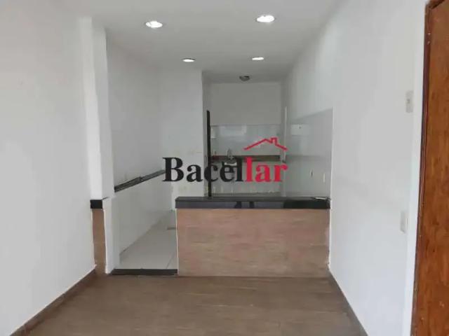 Ponto Comercial aluguel em Região Geográfica Imediata do Rio de Janeiro, Região Metropolitana do Rio de Janeiro