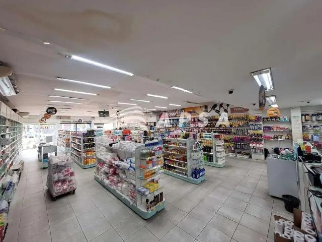 Ponto Comercial aluguel em Região Geográfica Imediata do Rio de Janeiro, Região Metropolitana do Rio de Janeiro