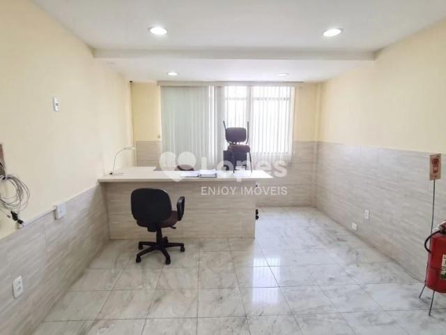 Ponto Comercial aluguel em Vila Isabel, Rio de Janeiro