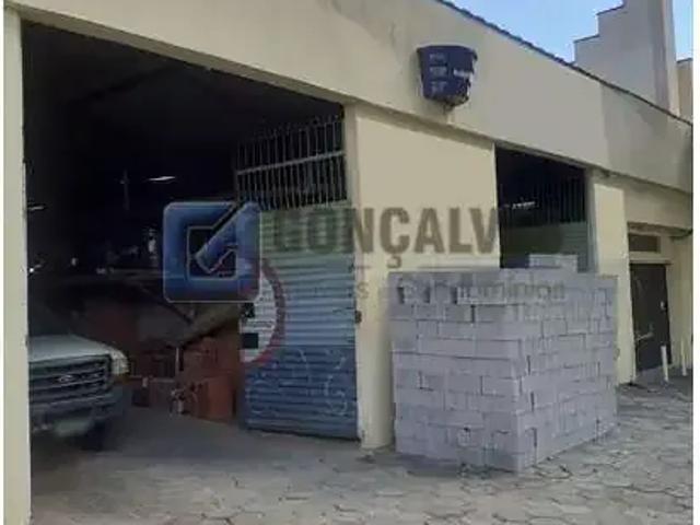 Ponto Comercial aluguel em Região Imediata de São Paulo, Região Metropolitana de São Paulo