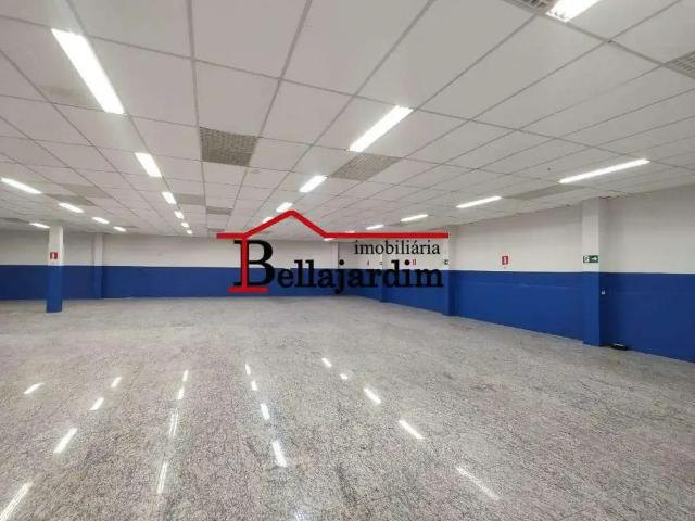 Ponto Comercial aluguel em Região Imediata de São Paulo, Região Metropolitana de São Paulo