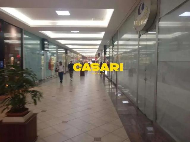 Ponto Comercial aluguel em Região Imediata de São Paulo, Região Metropolitana de São Paulo
