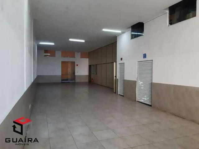 Ponto Comercial aluguel em Região Imediata de São Paulo, Região Metropolitana de São Paulo