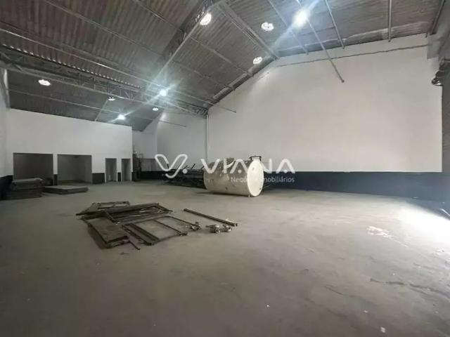 Ponto Comercial aluguel em Região Imediata de São Paulo, Região Metropolitana de São Paulo