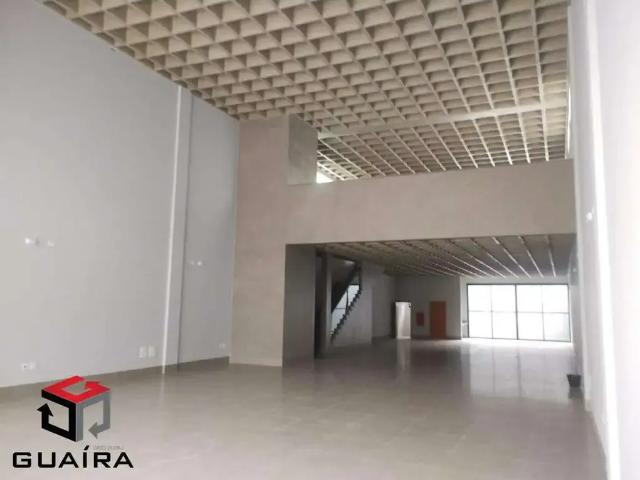 Ponto Comercial aluguel em Região Imediata de São Paulo, Região Metropolitana de São Paulo