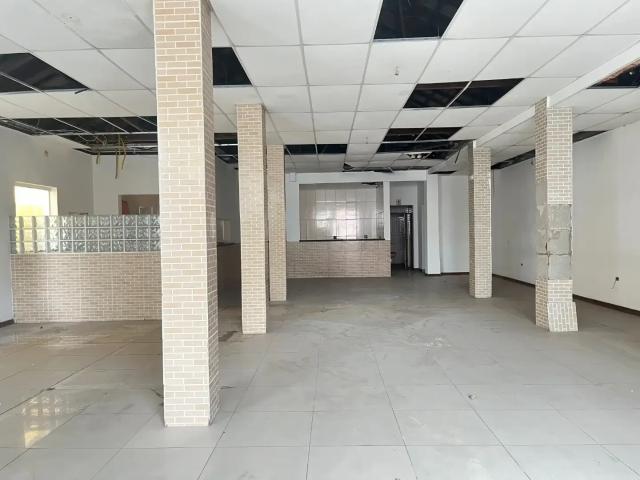 Ponto Comercial aluguel em Região Imediata de São Paulo, Região Metropolitana de São Paulo
