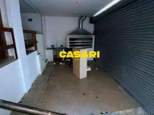 Ponto Comercial aluguel em Região Imediata de São Paulo, Região Metropolitana de São Paulo