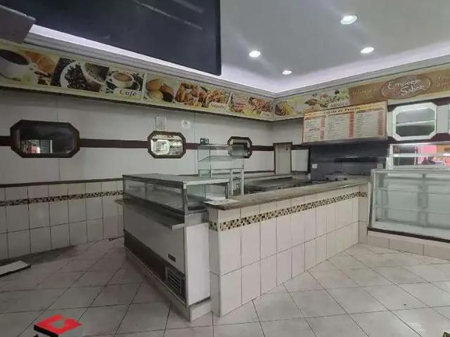Ponto Comercial aluguel em Região Imediata de São Paulo, Região Metropolitana de São Paulo