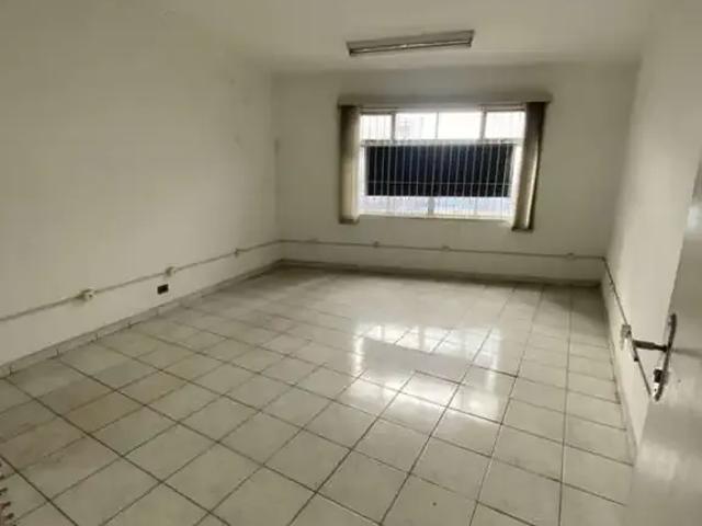 Ponto Comercial aluguel em Região Imediata de São Paulo, Região Metropolitana de São Paulo