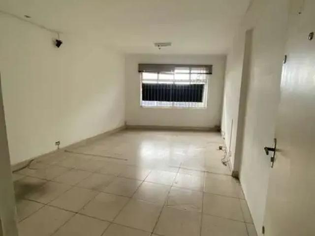 Ponto Comercial aluguel em Região Imediata de São Paulo, Região Metropolitana de São Paulo