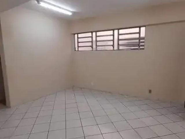 Ponto Comercial aluguel em Região Imediata de São Paulo, Região Metropolitana de São Paulo