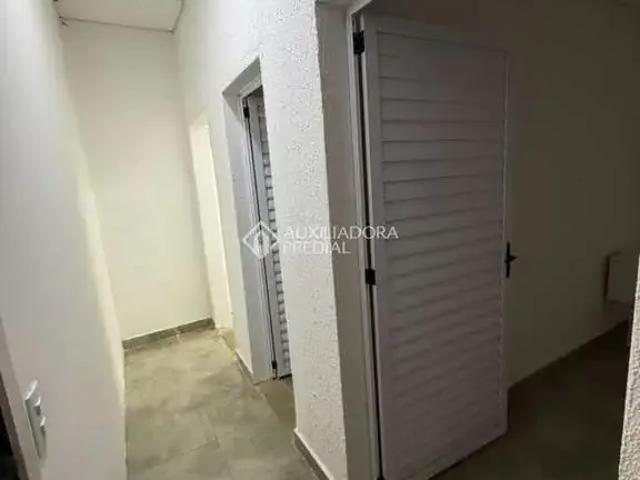Ponto Comercial aluguel em Região Imediata de São Paulo, Região Metropolitana de São Paulo