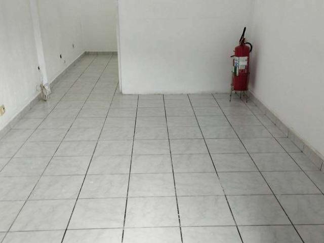 Ponto Comercial aluguel em Região Imediata de São Paulo, Região Metropolitana de São Paulo