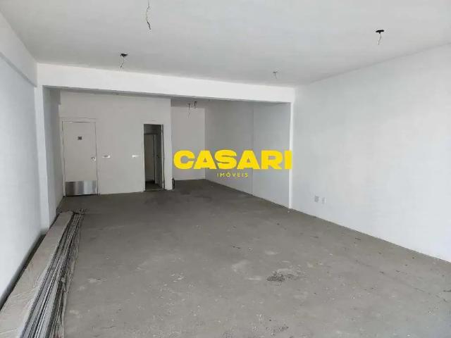 Ponto Comercial aluguel em Região Imediata de São Paulo, Região Metropolitana de São Paulo