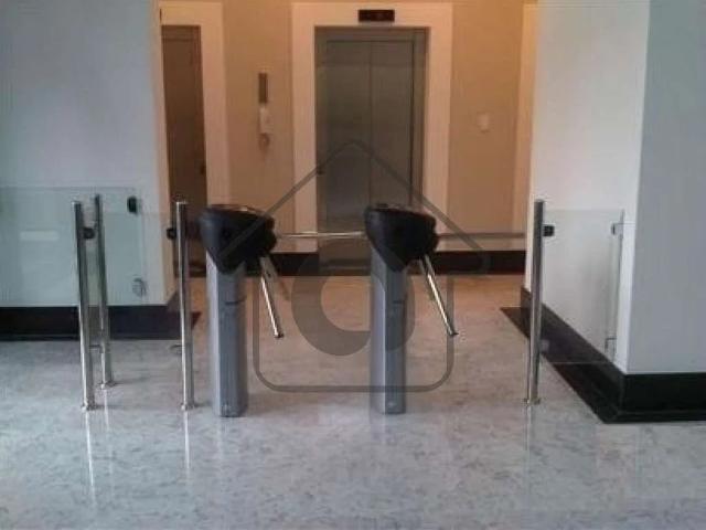 Ponto Comercial aluguel em Região Imediata de São Paulo, Região Metropolitana de São Paulo