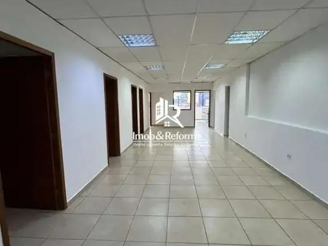 Ponto Comercial aluguel em Região Imediata de São Paulo, Região Metropolitana de São Paulo