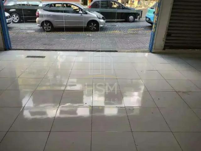 Ponto Comercial aluguel em Região Imediata de São Paulo, Região Metropolitana de São Paulo