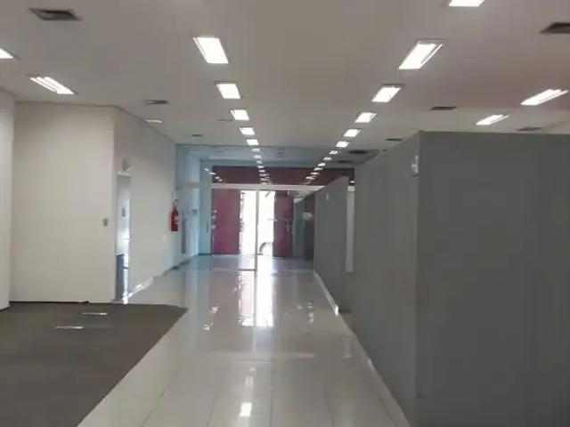 Ponto Comercial aluguel em Região Imediata de São Paulo, Região Metropolitana de São Paulo