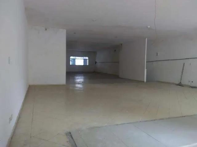 Ponto Comercial aluguel em Região Imediata de São Paulo, Região Metropolitana de São Paulo
