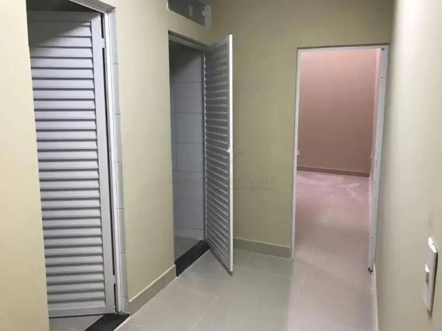 Ponto Comercial aluguel em Região Imediata de São Paulo, Região Metropolitana de São Paulo