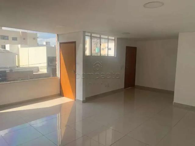 Ponto Comercial aluguel em Região Imediata de São José do Rio Preto, Região Metropolitana de São José do Rio Preto