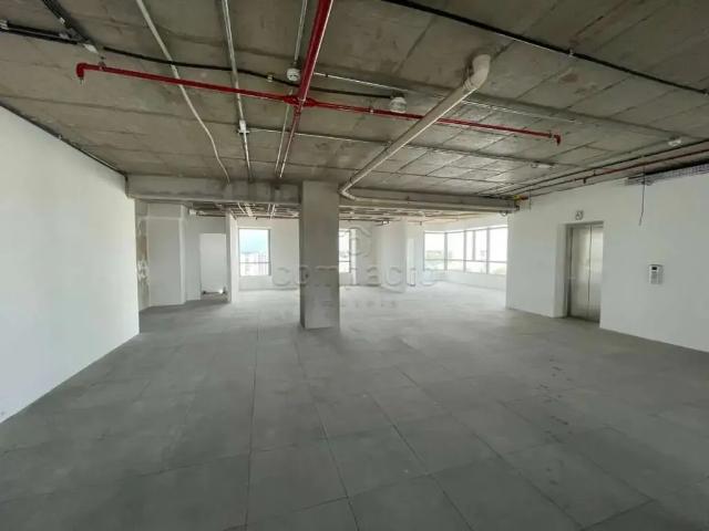 Ponto Comercial aluguel em Região Imediata de São José do Rio Preto, Região Metropolitana de São José do Rio Preto