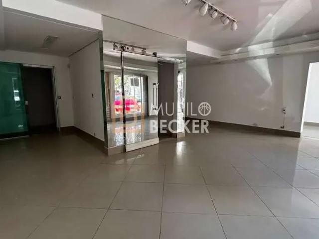 Ponto Comercial aluguel em Região Imediata de São José dos Campos, Região Metropolitana do Vale do Paraíba e Litoral Norte