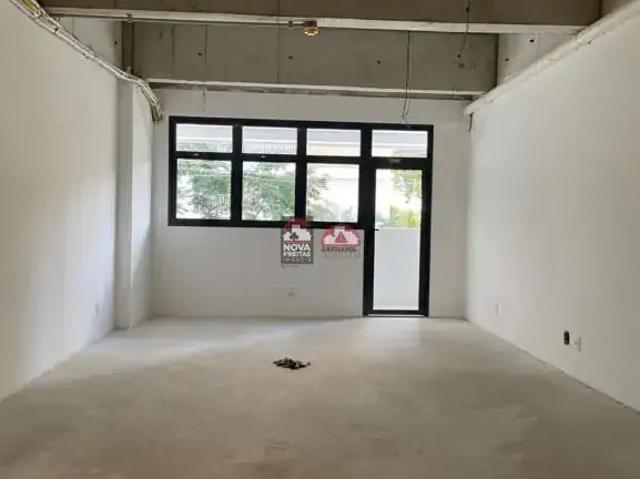 Ponto Comercial aluguel em Região Imediata de São José dos Campos, Região Metropolitana do Vale do Paraíba e Litoral Norte