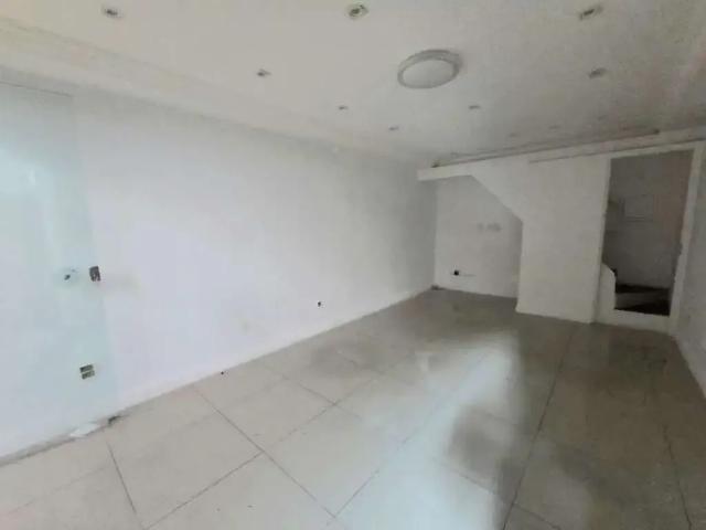 Ponto Comercial aluguel em Região Imediata de São José dos Campos, Região Metropolitana do Vale do Paraíba e Litoral Norte