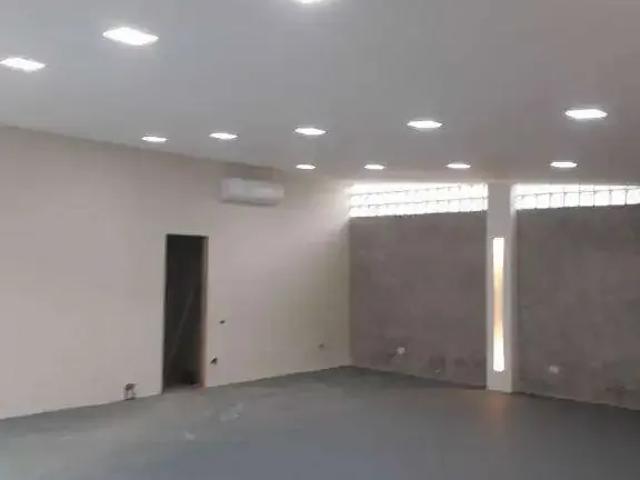 Ponto Comercial aluguel em Região Imediata de São José dos Campos, Região Metropolitana do Vale do Paraíba e Litoral Norte