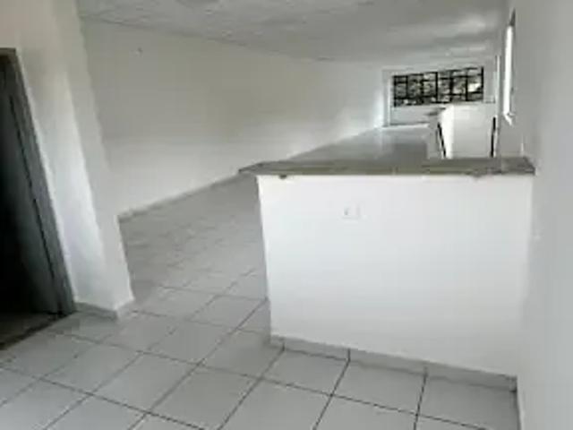 Ponto Comercial aluguel em Região Imediata de São José dos Campos, Região Metropolitana do Vale do Paraíba e Litoral Norte