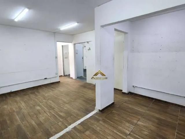 Ponto Comercial aluguel em Região Imediata de São José dos Campos, Região Metropolitana do Vale do Paraíba e Litoral Norte