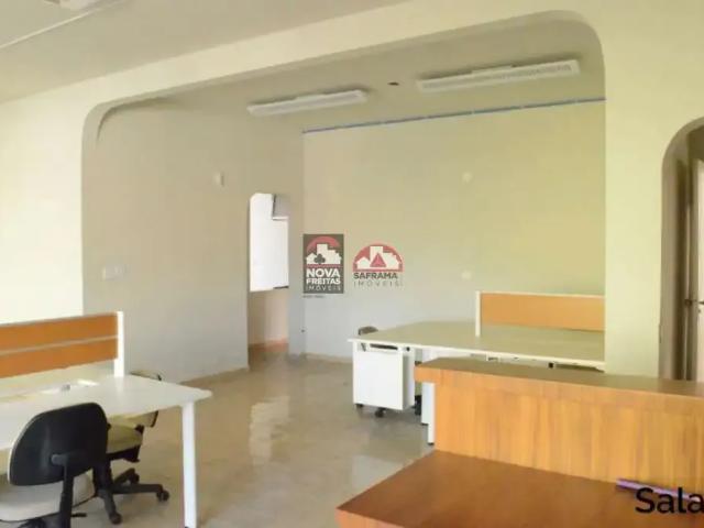 Ponto Comercial aluguel em Região Imediata de São José dos Campos, Região Metropolitana do Vale do Paraíba e Litoral Norte