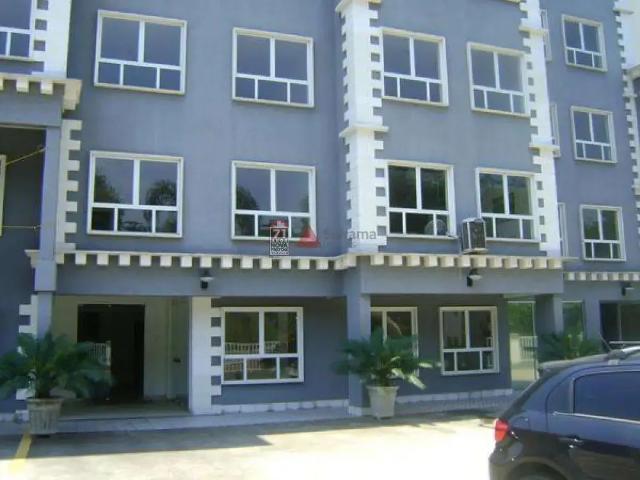 Ponto Comercial aluguel em Região Imediata de São José dos Campos, Região Metropolitana do Vale do Paraíba e Litoral Norte