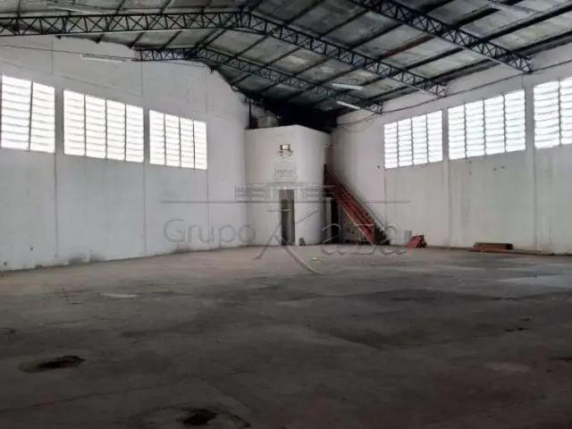 Ponto Comercial aluguel em Região Imediata de São José dos Campos, Região Metropolitana do Vale do Paraíba e Litoral Norte