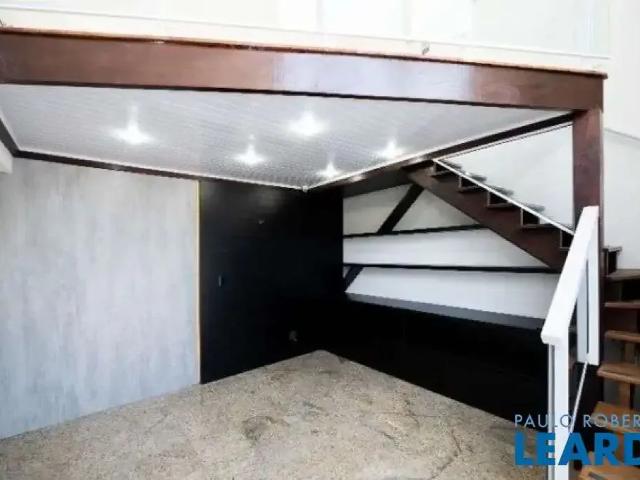Ponto Comercial aluguel em Região Imediata de São José dos Campos, Região Metropolitana do Vale do Paraíba e Litoral Norte