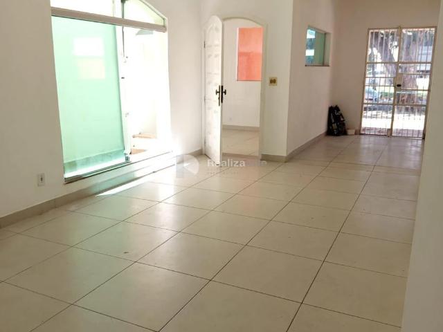 Ponto Comercial aluguel em Região Imediata de São José dos Campos, Região Metropolitana do Vale do Paraíba e Litoral Norte
