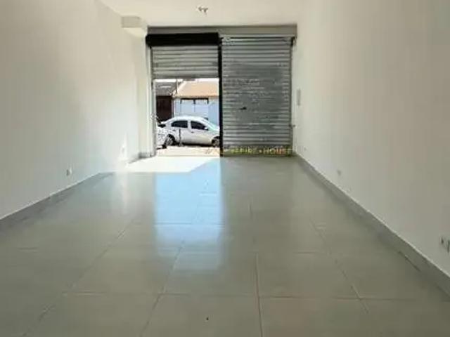 Ponto Comercial aluguel em Região Imediata de São José dos Campos, Região Metropolitana do Vale do Paraíba e Litoral Norte
