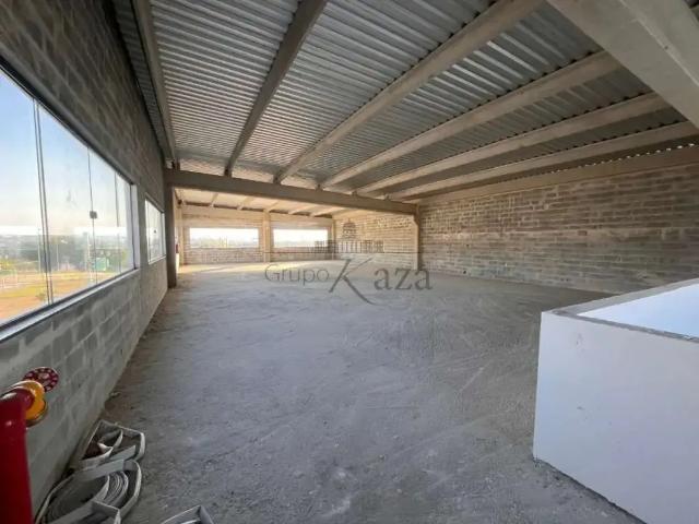 Ponto Comercial aluguel em Região Imediata de São José dos Campos, Região Metropolitana do Vale do Paraíba e Litoral Norte