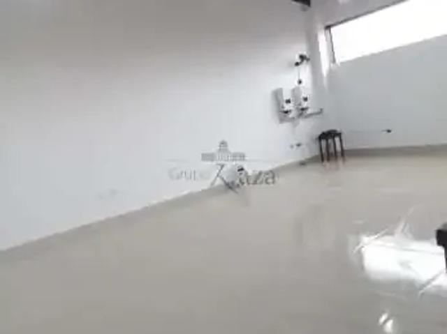 Ponto Comercial aluguel em Região Imediata de São José dos Campos, Região Metropolitana do Vale do Paraíba e Litoral Norte