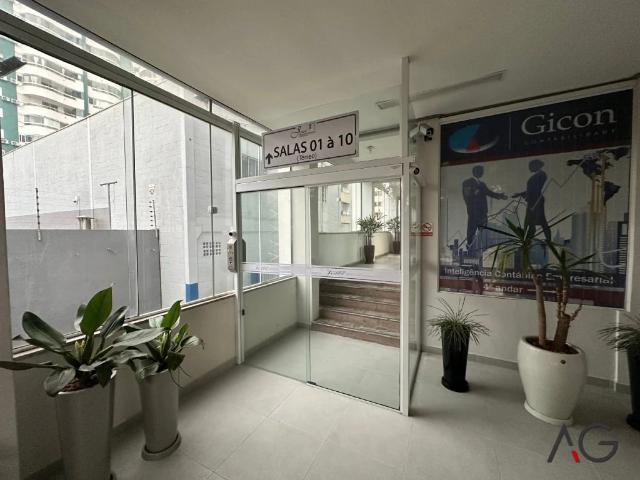 Ponto Comercial aluguel em Região Geográfica Imediata de Florianópolis, São José