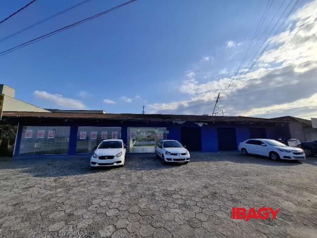 Ponto Comercial aluguel em São José, Serraria